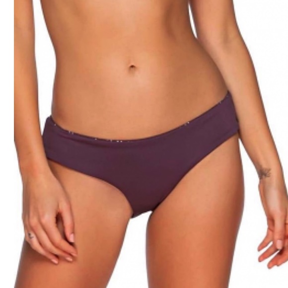 SOLD OUT - Picture 6 of 16